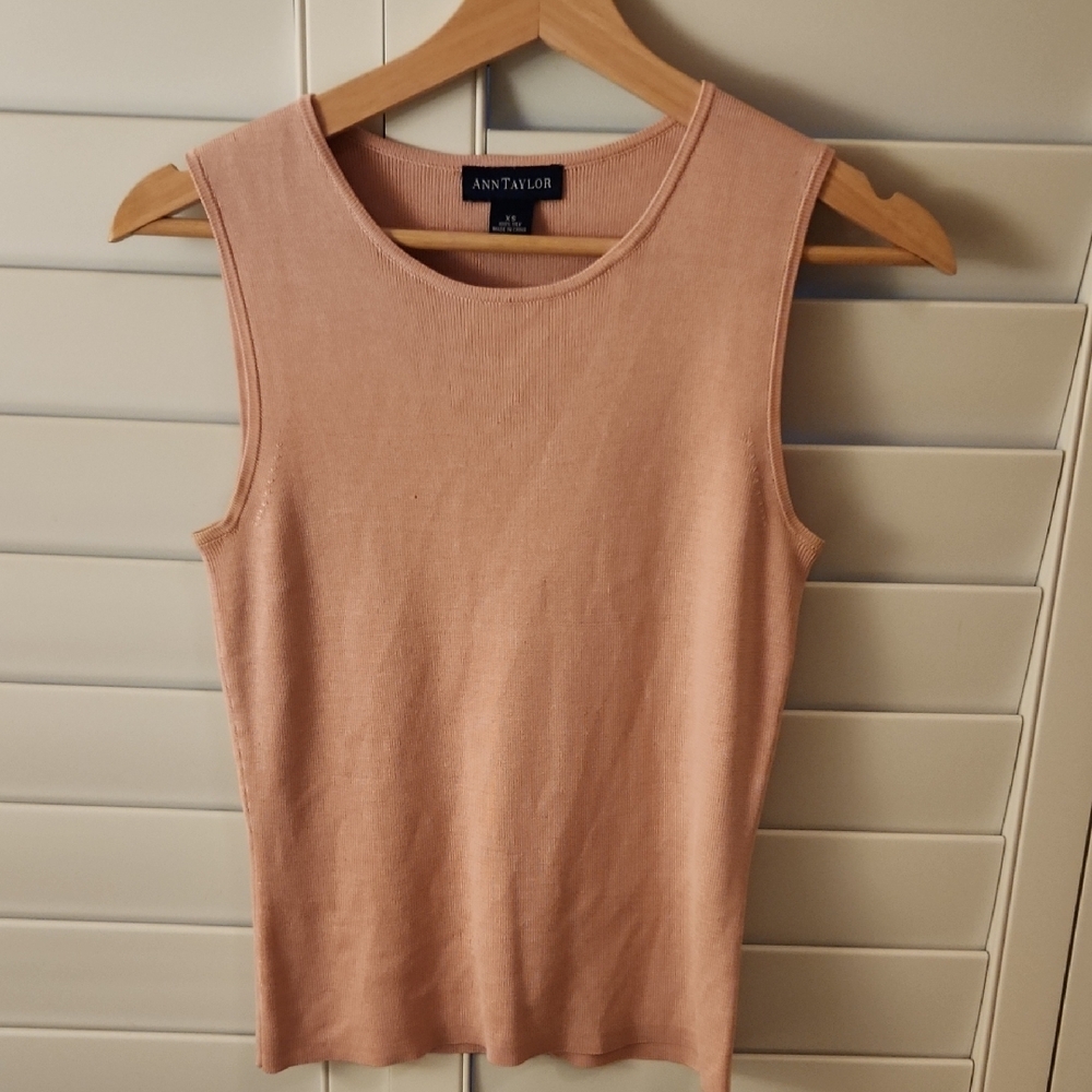 Ann Taylor Pink Tank Top Elegant and Versatile